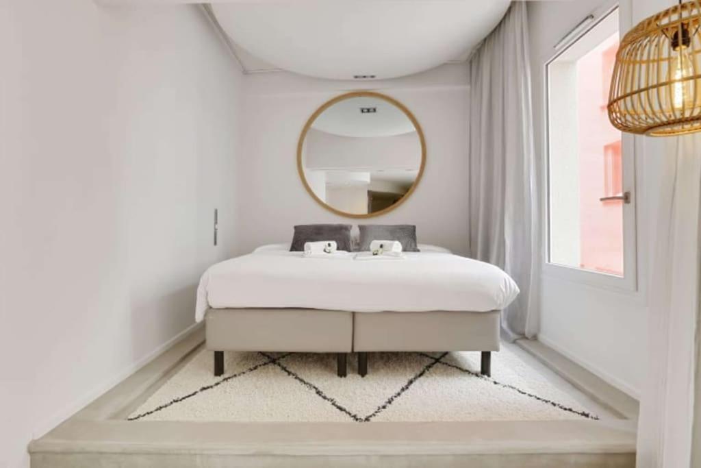 Magnifique Appartement Parisien - Marais ภายนอก รูปภาพ