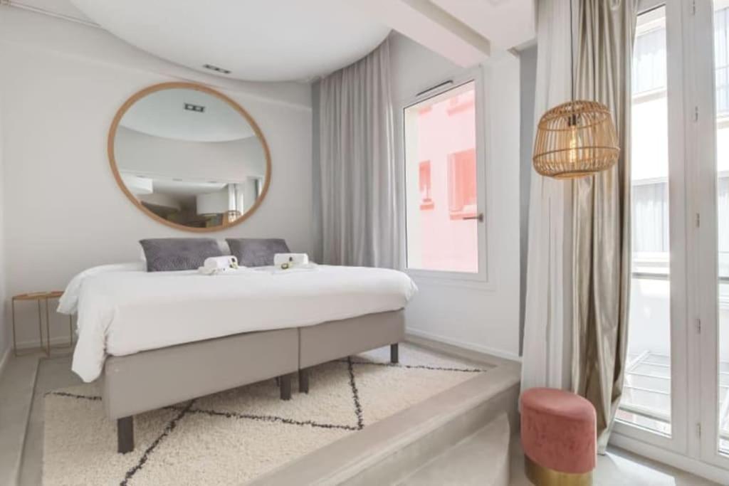 Magnifique Appartement Parisien - Marais ภายนอก รูปภาพ