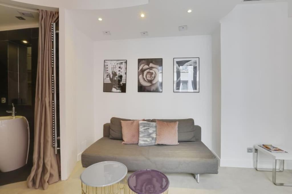 Magnifique Appartement Parisien - Marais ภายนอก รูปภาพ