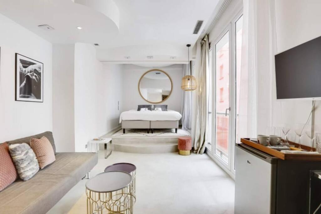 Magnifique Appartement Parisien - Marais ภายนอก รูปภาพ